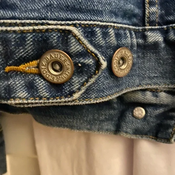 Vintage classic denim jacket - Picture 3 of 5
